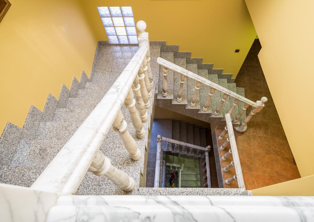 Hotel Real De Castilla ทอร์เดซียัส ภายนอก รูปภาพ