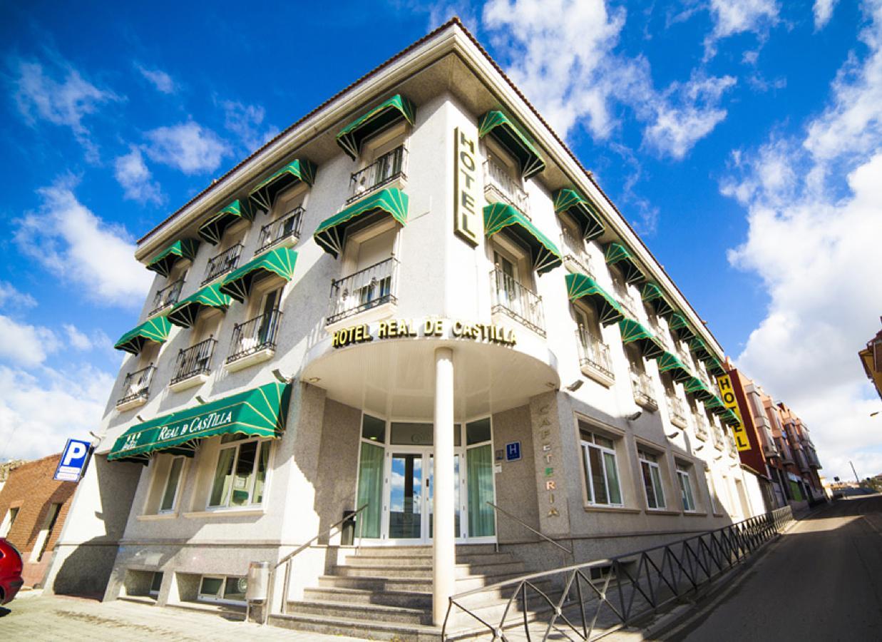 Hotel Real De Castilla ทอร์เดซียัส ภายนอก รูปภาพ